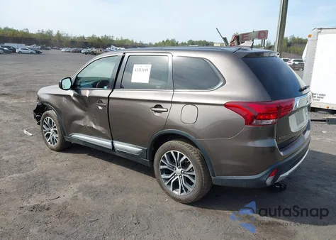 2018 Mitsubishi Outlander Es z USA, uszkodzony, nr VIN JA4AZ3A39JZ049869
